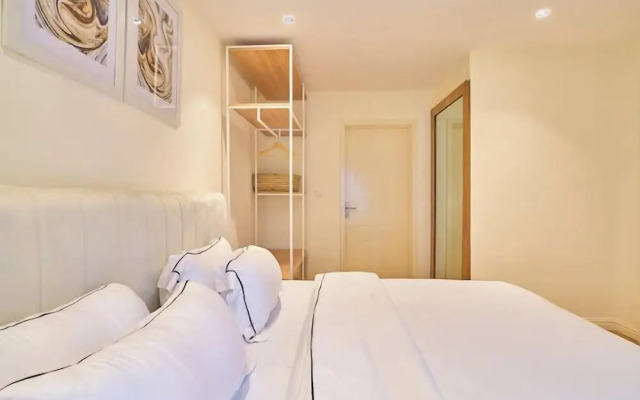 Stone House Apartment