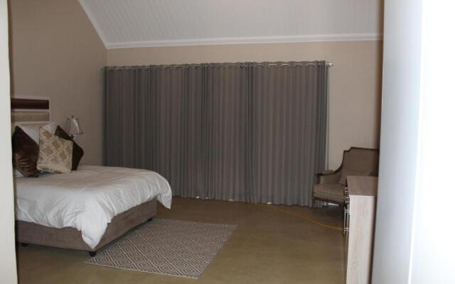 Mount Shekinah Country Hotel