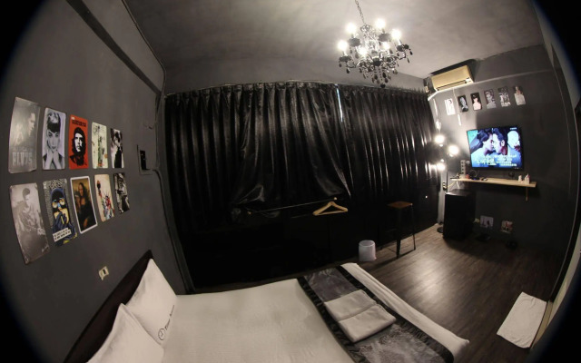 Time House Chain Hualien Train Station Hostel