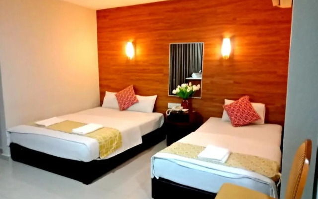 Hotel Safari Two