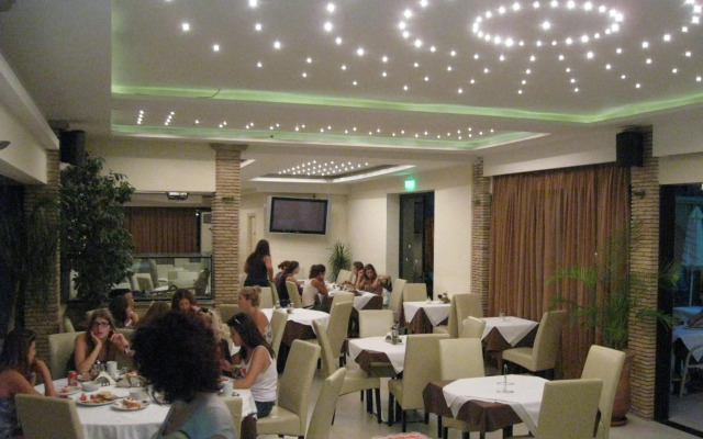 Zante Plaza Hotel
