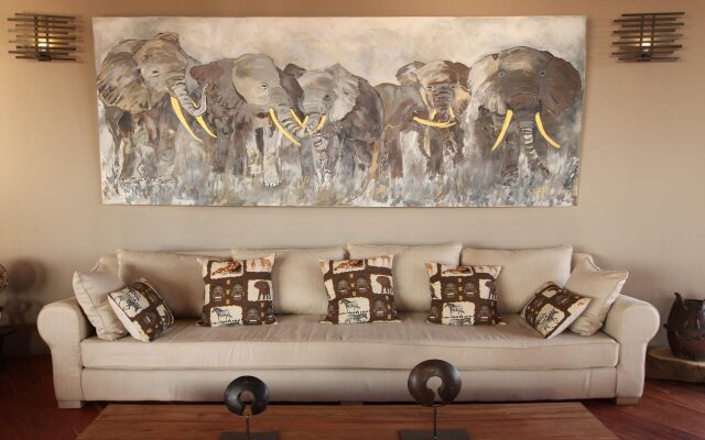 Ecoscience Center & Luxury Lodge