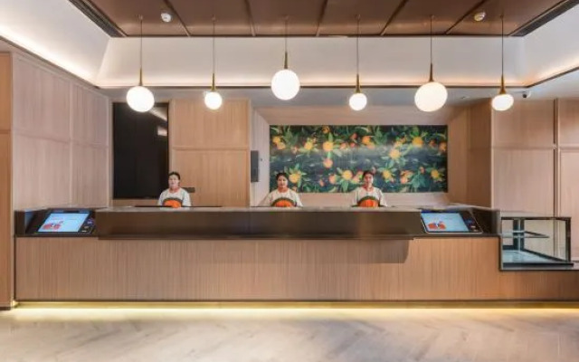 Orange Hotel (Shache Food Street Pedestrian Street)