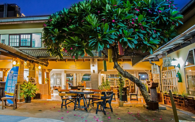 S Lodge (formally known as Sabai Lodge)