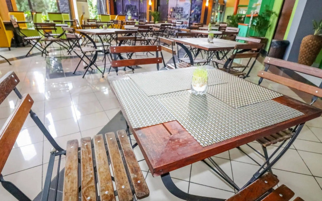 NIDA Rooms Jalan Colombo Tugu Station