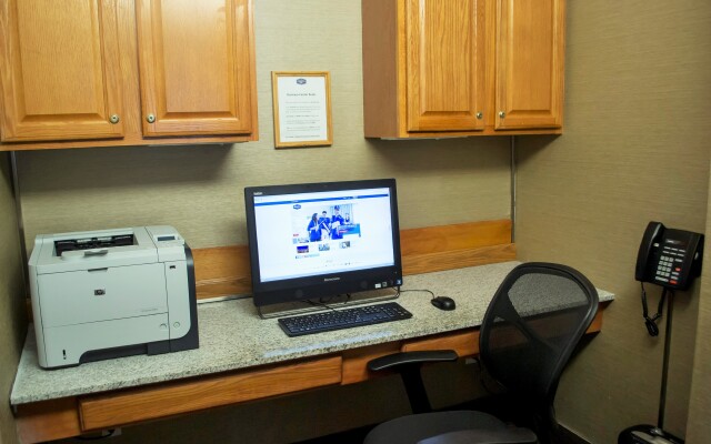 Hampton Inn Marion