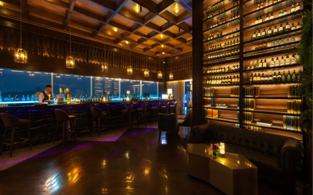 Novotel Phuket City Phokeethra Hotel