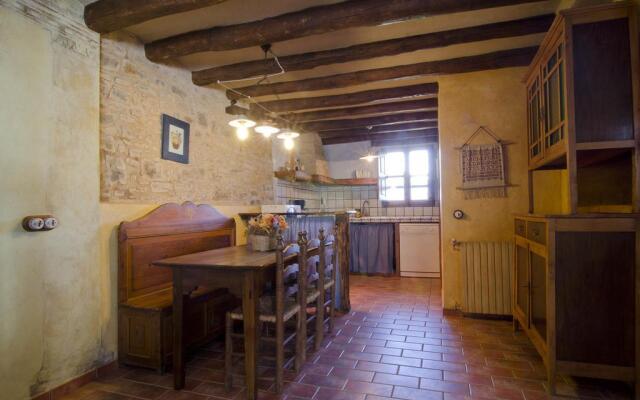 Casa Mur de Alujan