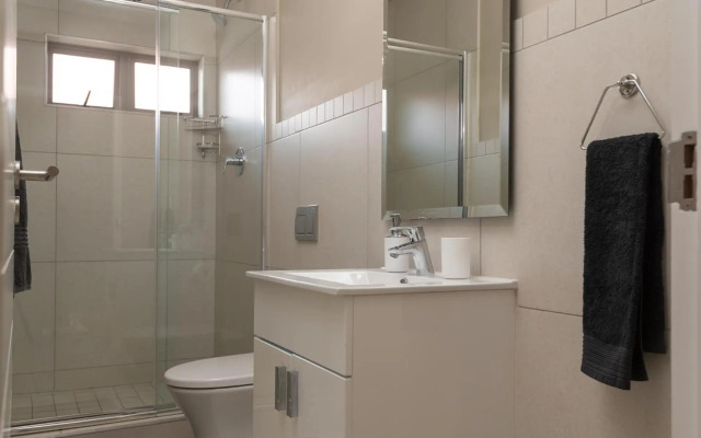 Zimbali Wedge Unit 42