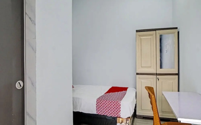 OYO 92721 Planet Guest House Syariah