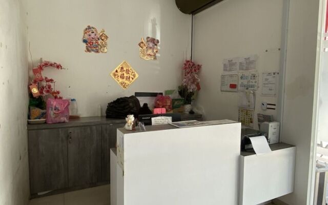 Spot On 89811 9S Motel