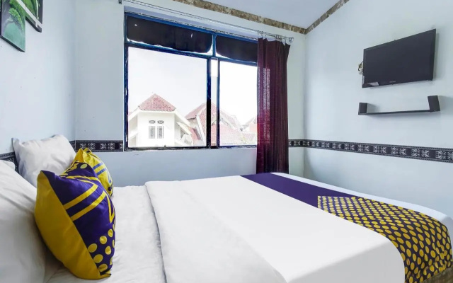 SPOT ON 91108 Sare Ngebluk Residence – Guest Rooms – Cipanas