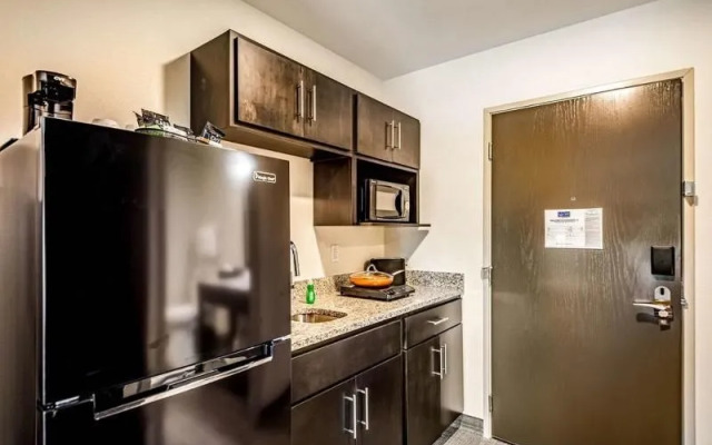 Sleep Inn & MainStay Suites