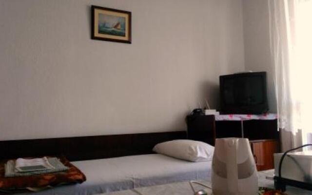 Guest Rooms Chayka