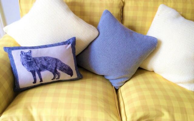 Georgian Apartment In City Centre Locals Favourite Neigbourhood