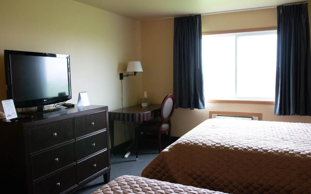 East Grand Inn