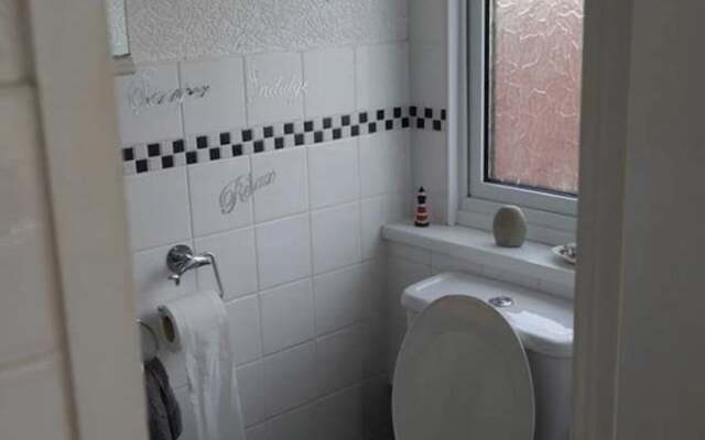 Captivating 2-bed Chalet