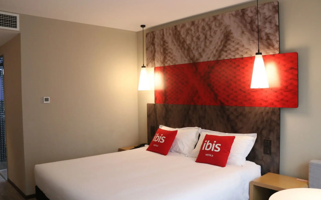ibis Chengdu SM Square