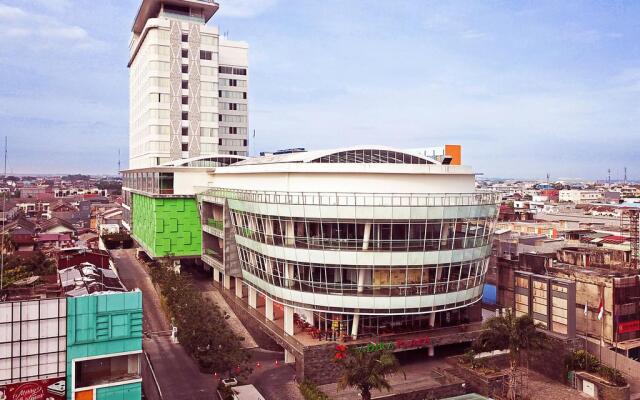 FOX Hotel Pekanbaru