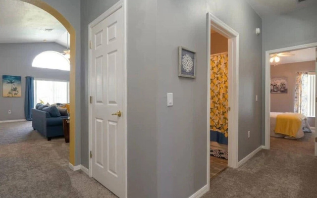 Spacious 4 bed 3 Bath Pool Home