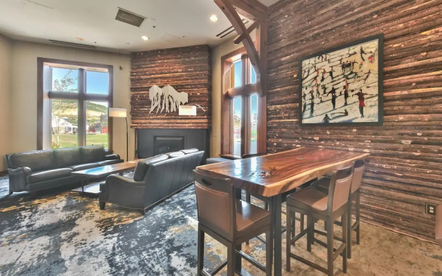 Sundial C006-005a 3BR