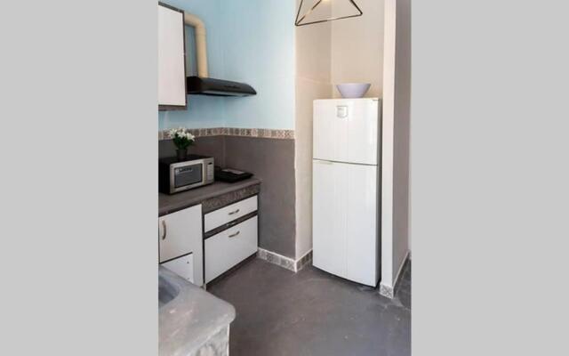 Vasilis Thissio Petralona 3d floor 55sqm