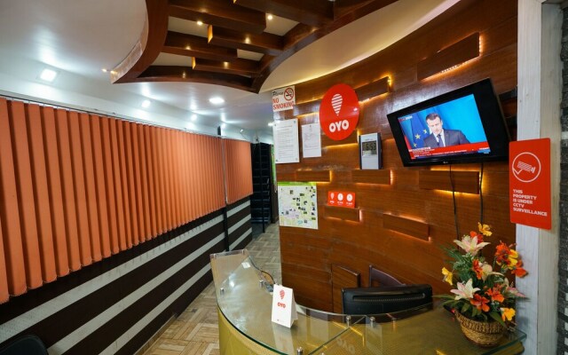 OYO 13417 Ozar Heritage