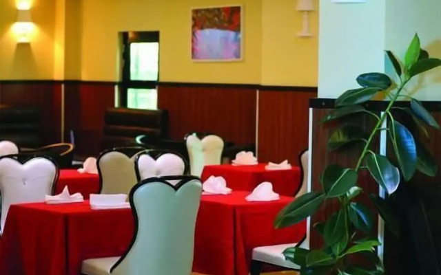 Afropolitan Hotel