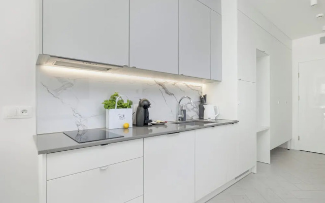 Beautiful Sea&lake Studio by Renters