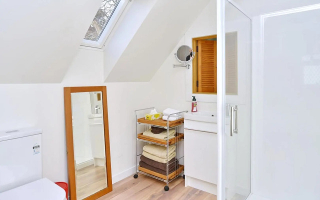 Louisa Chandler - Christchurch Holiday Homes