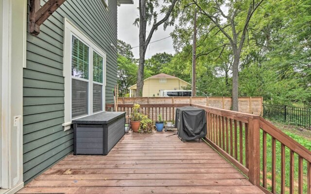 Modern Charlotte Home ~ 4 Mi to Downtown!