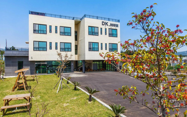 Jeju DK House Pension