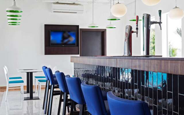 Park Inn by Radisson Hotel & Residence Duqm
