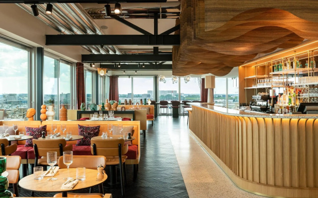 Renaissance Bordeaux Hotel