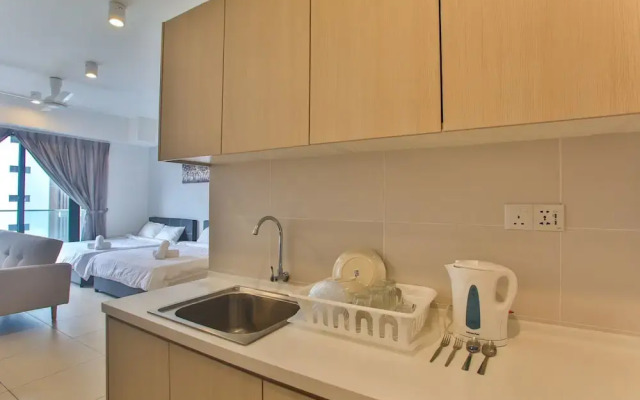 OwnAStay Midhill by Symphony Suite