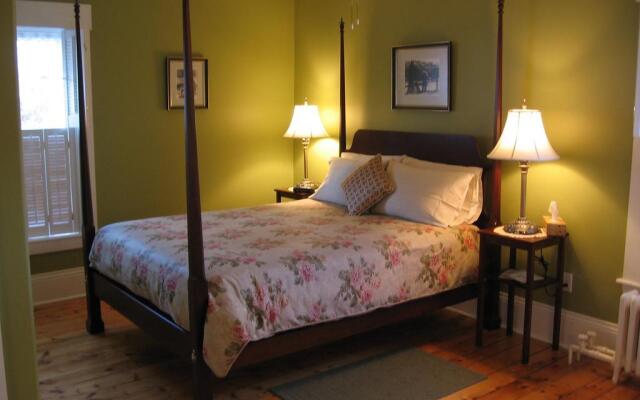 Louisbourg Heritage House