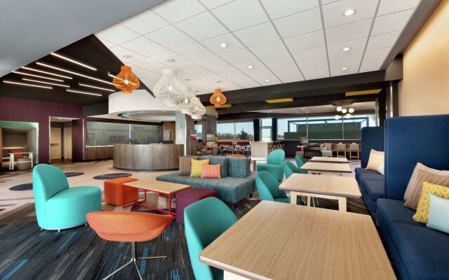 Tru by Hilton Houston Webster NASA