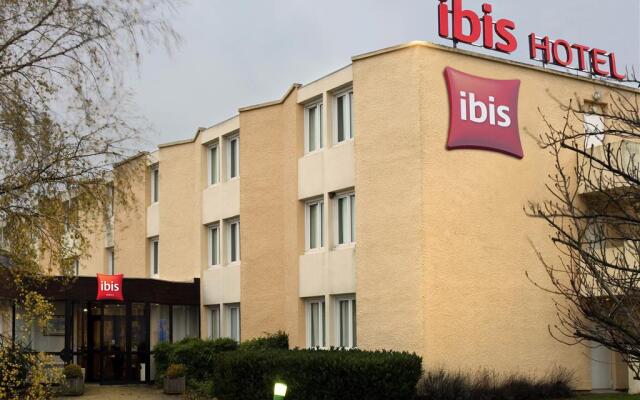 ibis Rambouillet