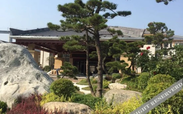 Xinmuyang Hot Spring Hotel