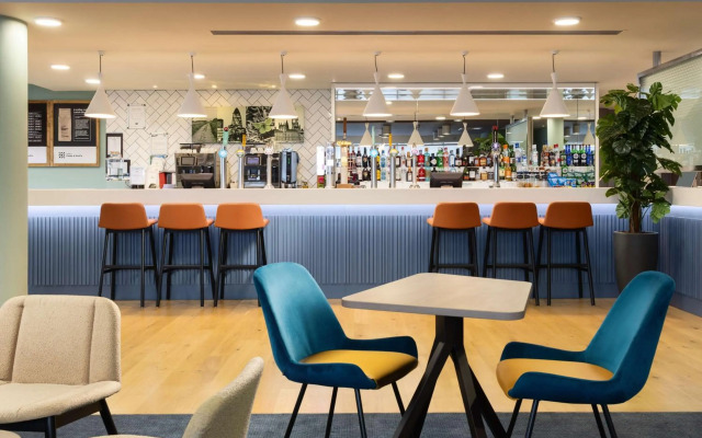 Hampton by Hilton London Gatwick Airport