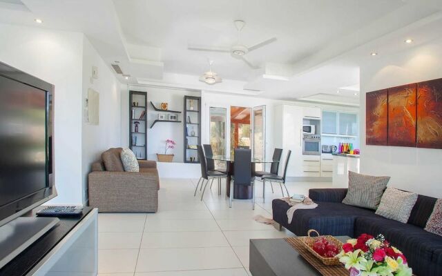 Twin Palms - Exclusive Luxury Villa Near Latchi