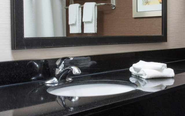 Fairfield Inn & Suites Terre Haute