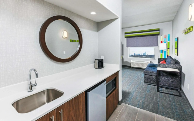 Hampton Inn & Suites Dallas I-30 Cockrell Hill