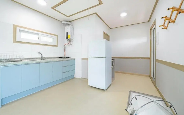 Gapyeong sky pet Family Dogchae Pension