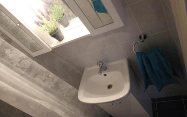 Little Hungary Apartment