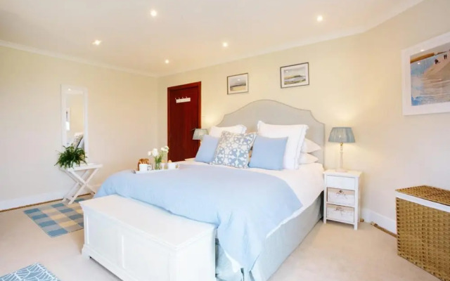 Beautiful 5-bed House in Port Isaac