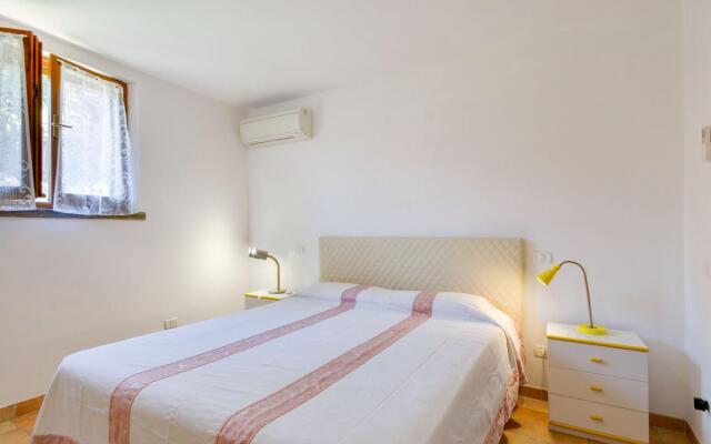 Serene Holiday Home in Urbino with Private Pool