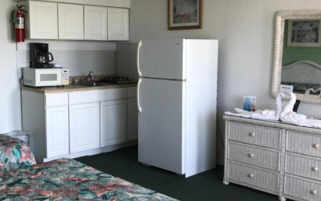 Gold Crest Motel