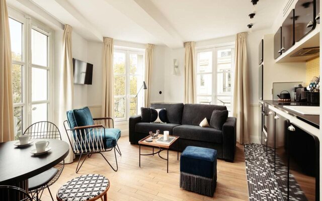 My Maison In Paris - Louvre