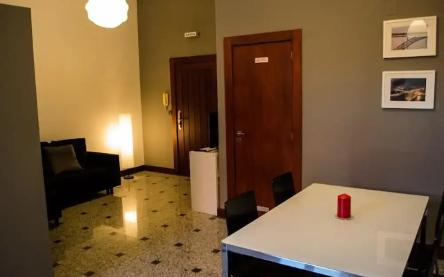 Low Cost Tourist Apts Palácio da Bolsa